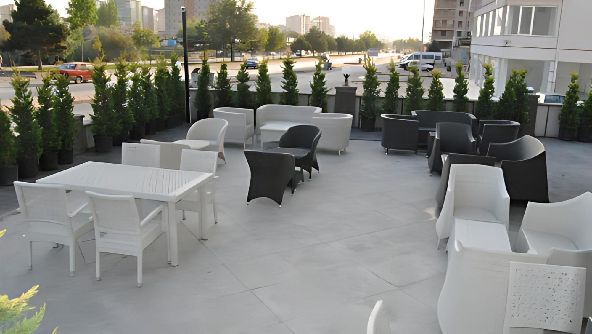Real House Hotel Balqash Zewnętrze zdjęcie
