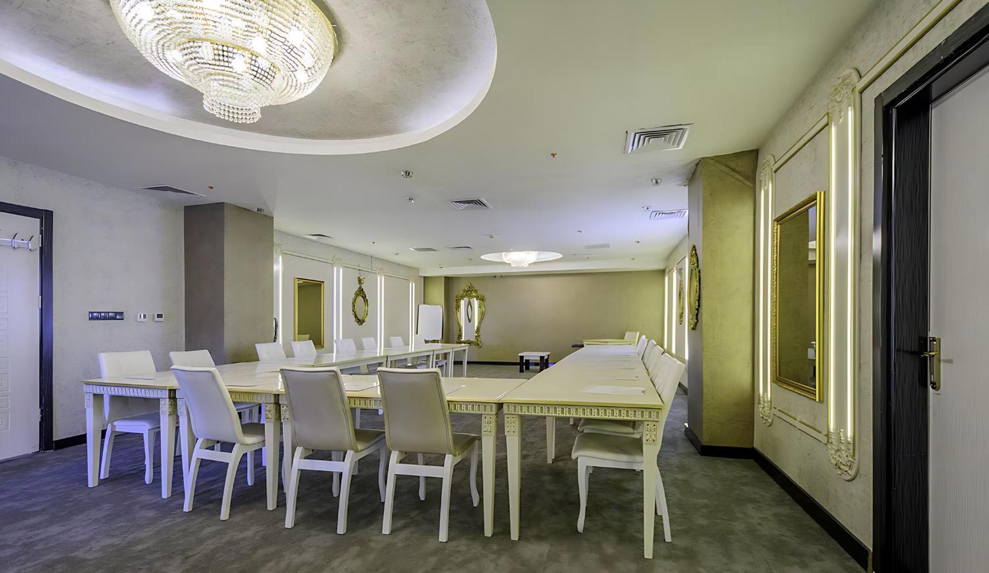 Real House Hotel Balqash Zewnętrze zdjęcie