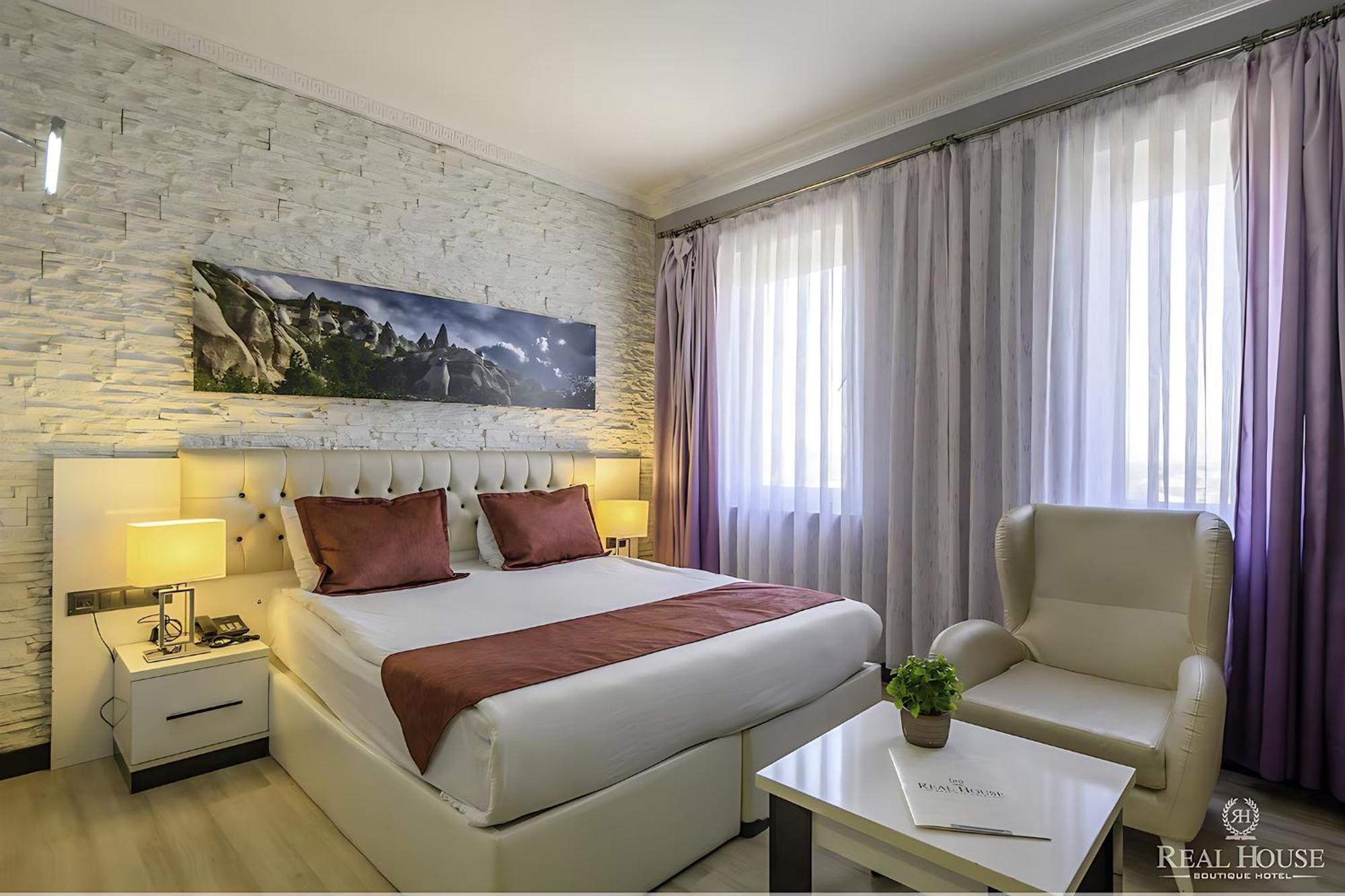 Real House Hotel Balqash Zewnętrze zdjęcie